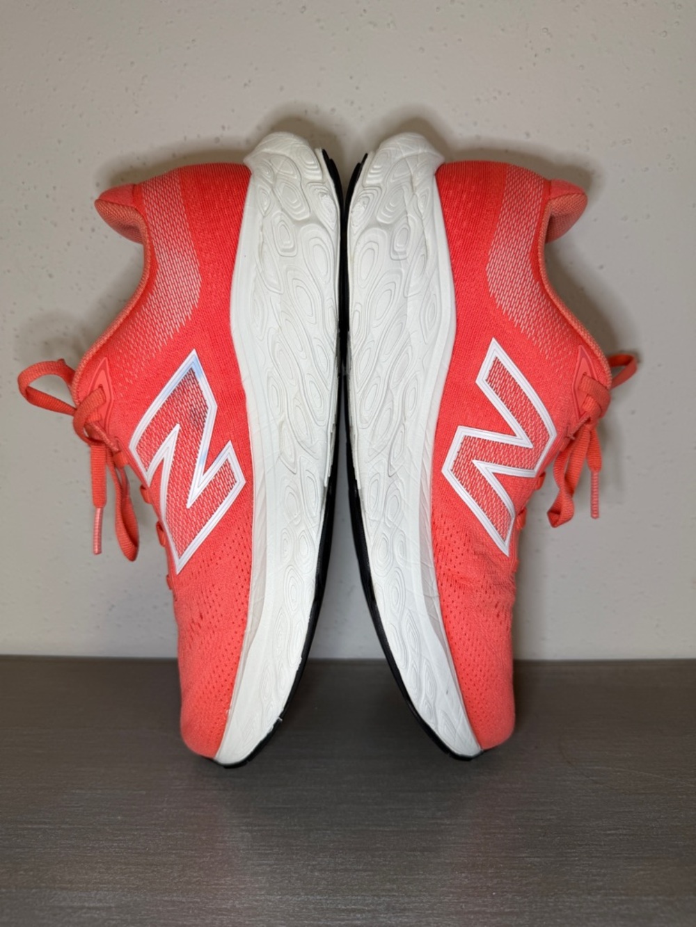 New Balance 880 v14 Running Shoes Sneakers Womens Size 8 Orange White Athletic - Picture 5 of 9